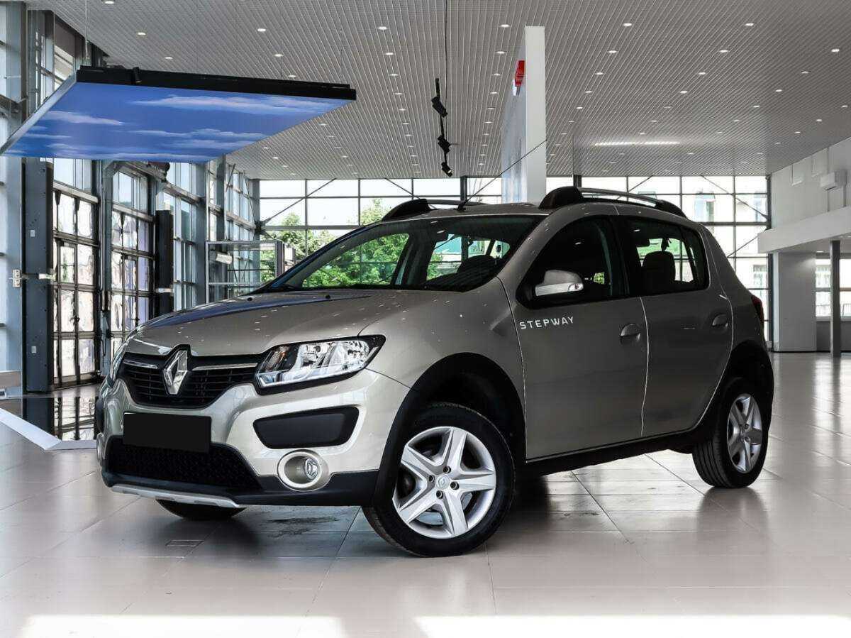 Renault Sandero Stepway, 2017 - 62 078 км. | Фото №1